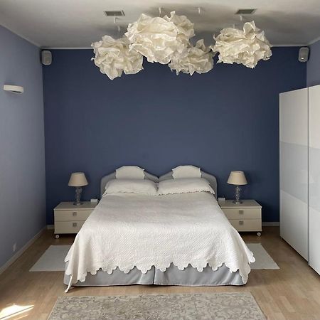 Central Loft Varese Bagian luar foto