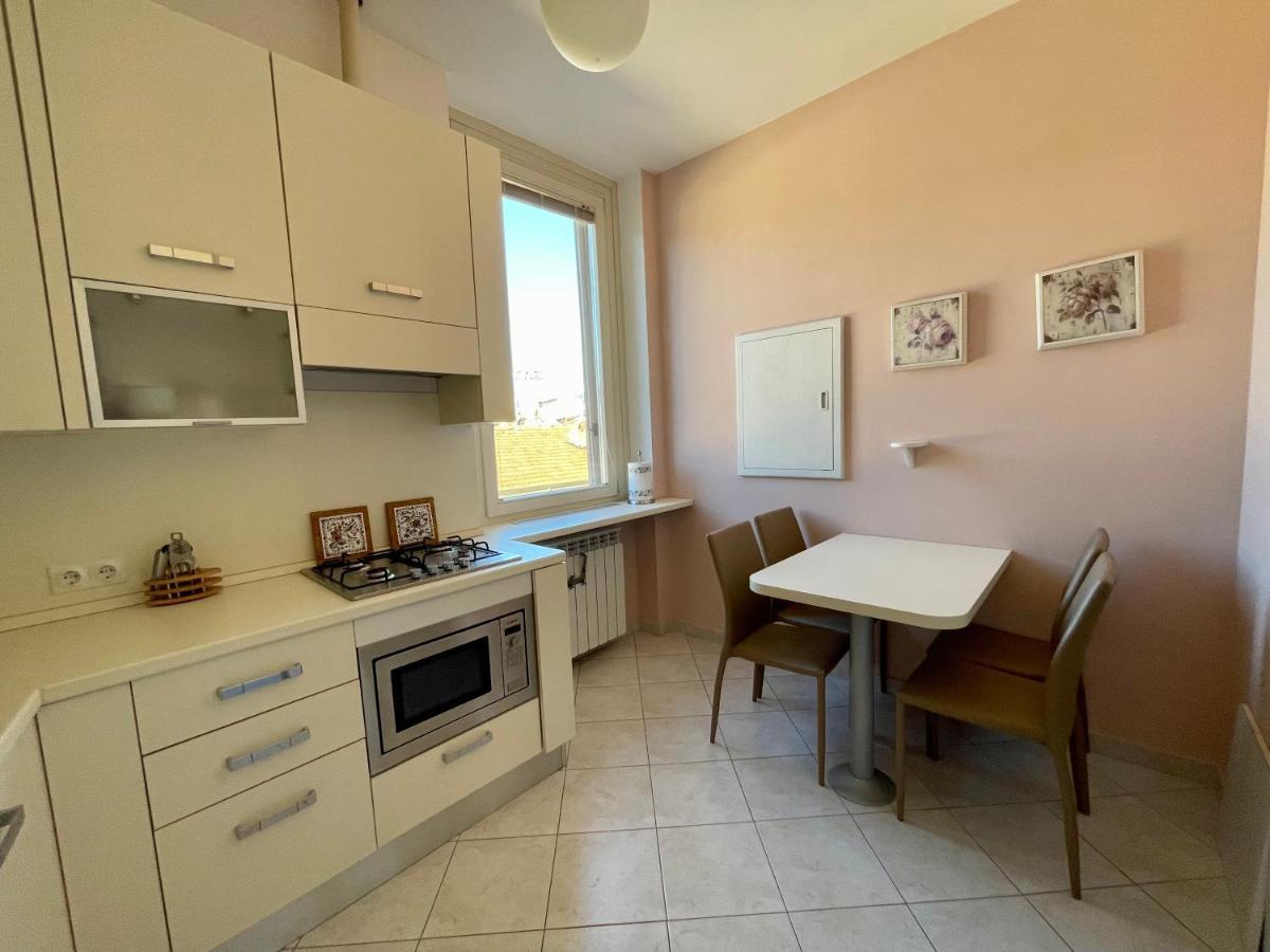 Central Loft Varese Bagian luar foto